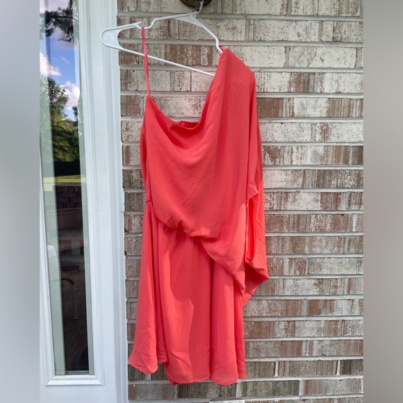 Coral One Shoulder Dress Size L (NWT) - Picture 3 of 6